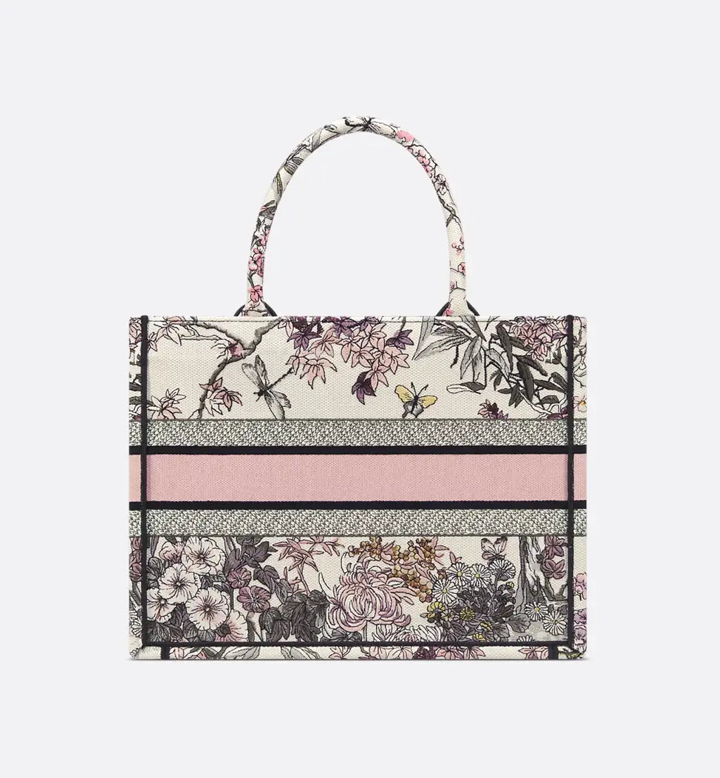 Medium Dior Book Tote Multicolor Dior Saisons Printemps-Été Embroidery